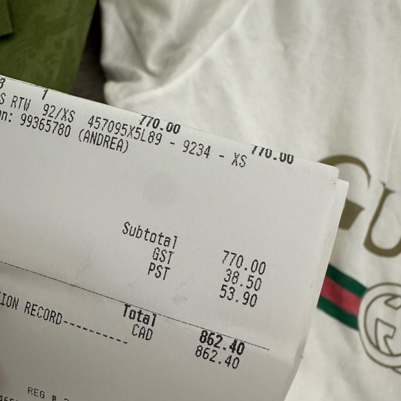 Authentic Gucci oversized tshirt (xs) - Picture 2 of 4